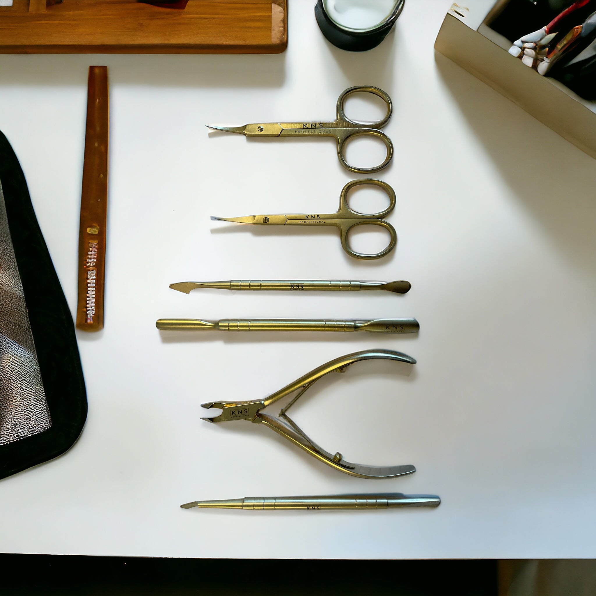 KNS Professional tools - Kiki London Benelux